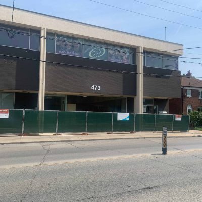 Fencing on Oakwood Ave